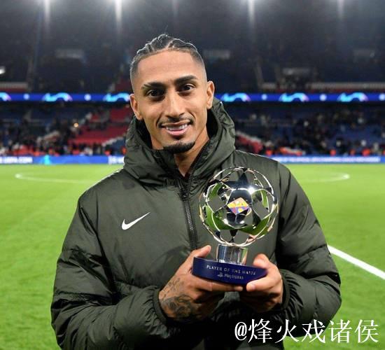 9000万巨星决心留巴萨冲击欧冠，拒赴沙特